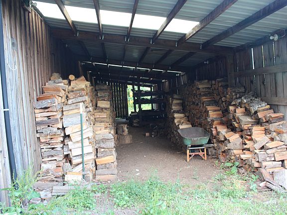 5th image of 24600 NE 429th St