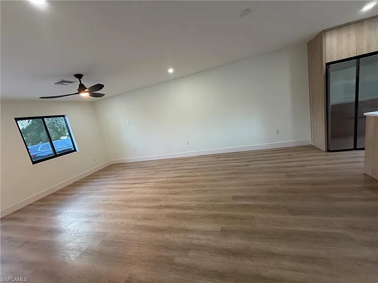 3619 Poplar Way #B — Photo 6