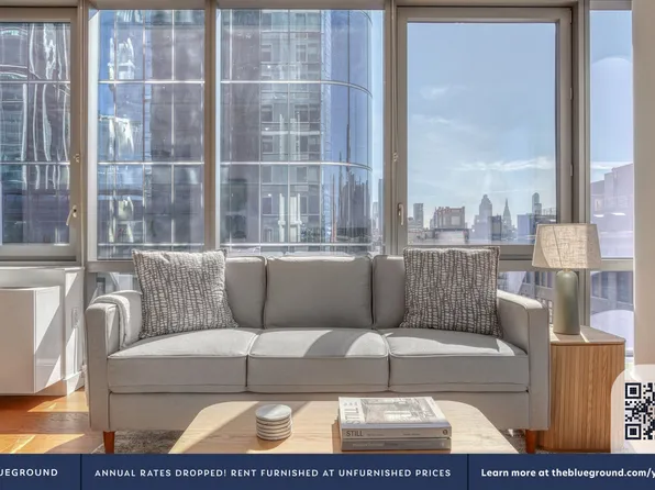 435 West 31st Street image 3 of 38