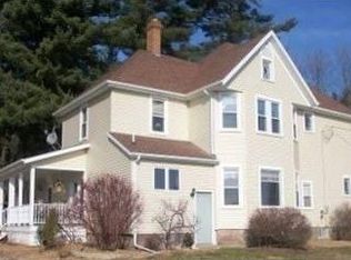 W8121 Norton Rd, Mauston, WI 53948