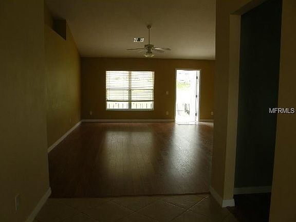 3rd image of 652 Winding Lake Dr