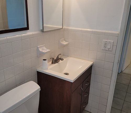 2nd image of 1505 SW 22nd St #B
