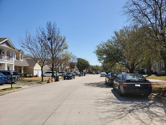4th image of 10213 Lakeview Dr