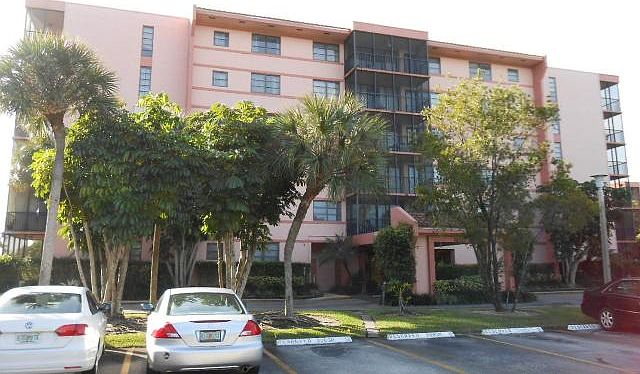 1st image of 20850 San Simeon Way APT 404