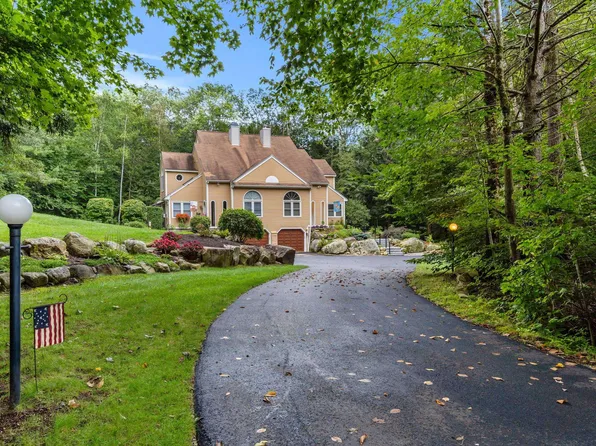 21 Ryan Road #B, Goffstown, NH 03045
