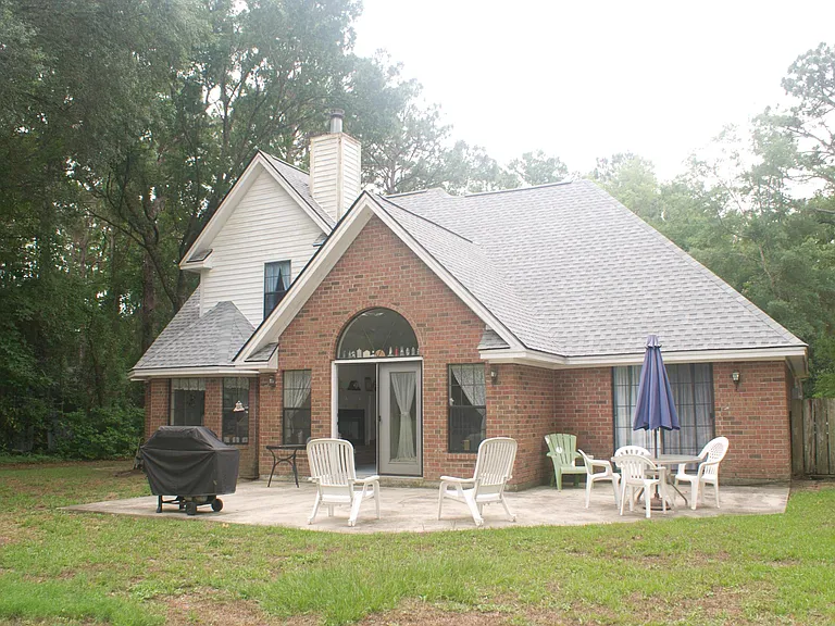 10 Rivers Ct — Photo 18
