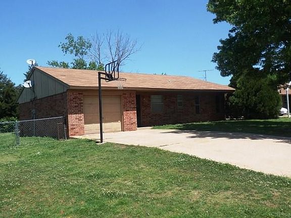2nd image of 1219 Rolling Stone Dr