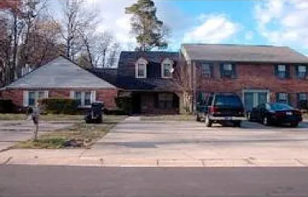 305 River Oak Dr