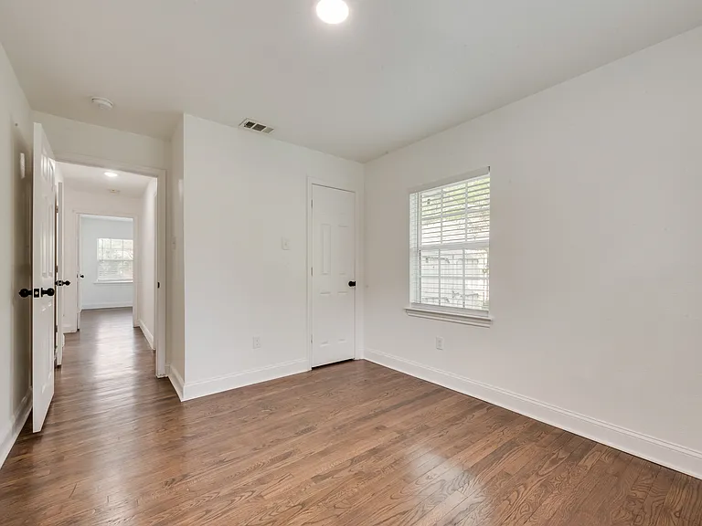 1104 Belvedere Dr — Photo 14