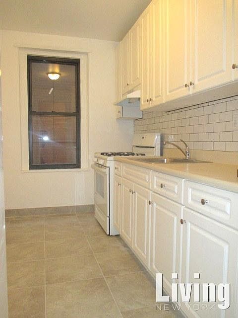 1st image of 2201 Amsterdam Ave APT 3L