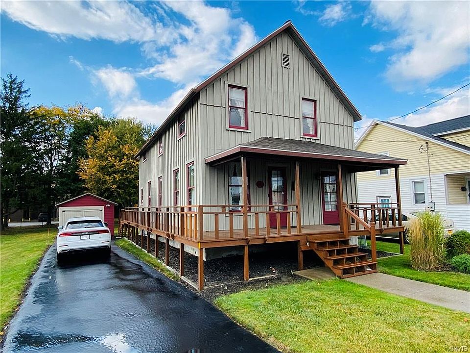 1st image of 247 Port Watson St