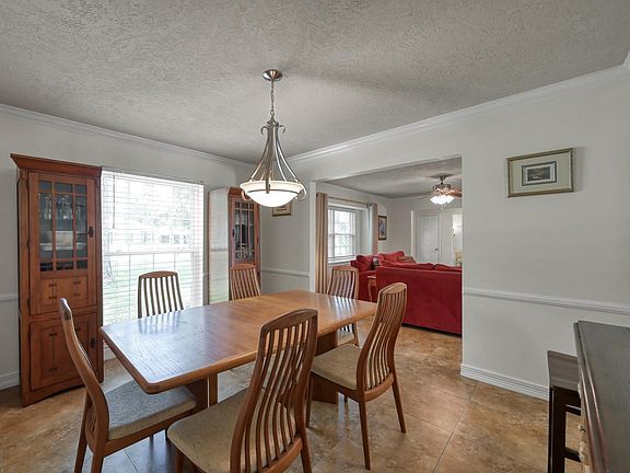 5th image of 6107 Craigway Rd