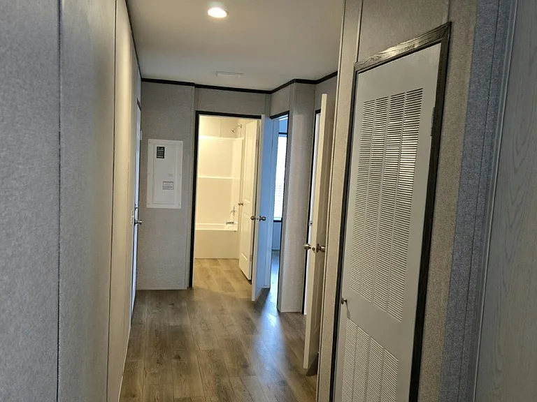 4401 Hitzing Ave #84 — Photo 8