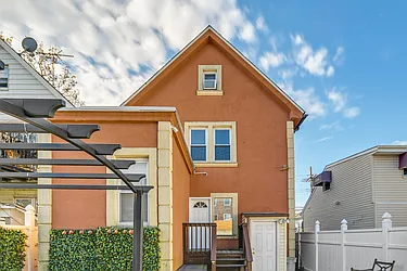 Rented by R D Realty Consultants Inc.