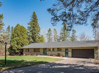 3816 E Superior St, Duluth, MN 55804