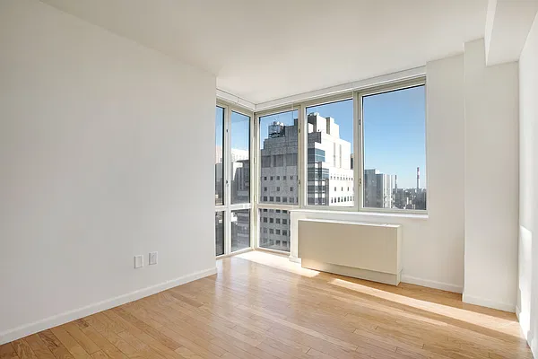 Rented by Algin Management | media 9