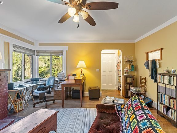 4th image of 1189 Elrod Ave