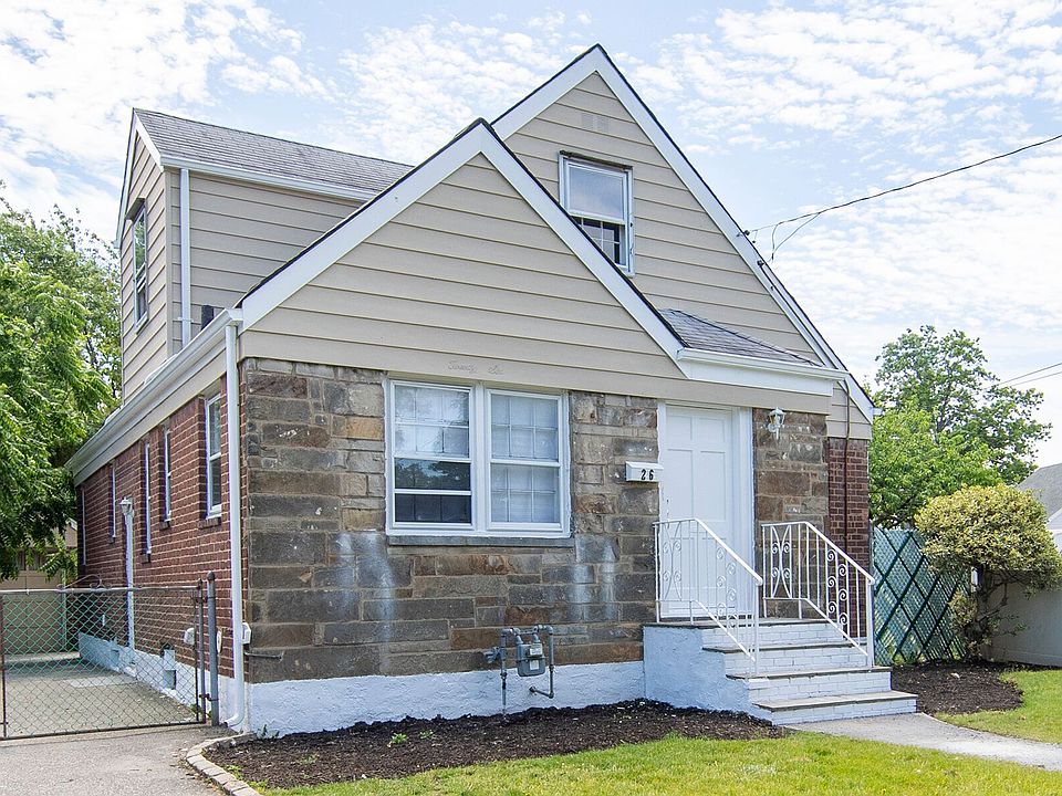 1st image of 26 Curtis Ave