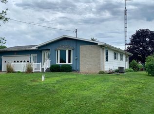 905 W Shore Rd, Bronson, MI 49028