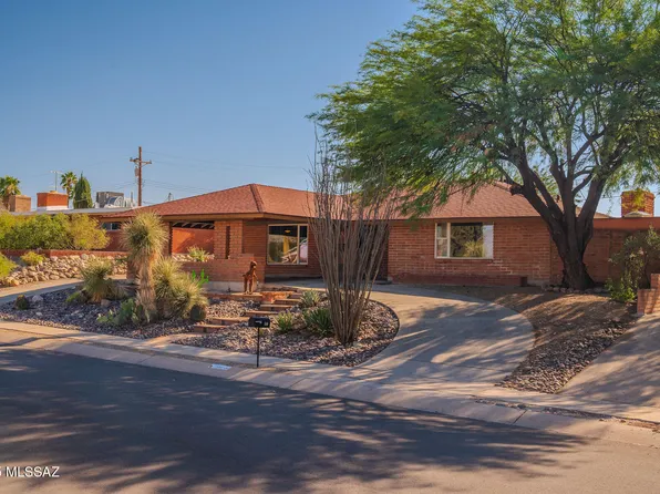 700 S Santa Ana Dr, Tucson, AZ 85710