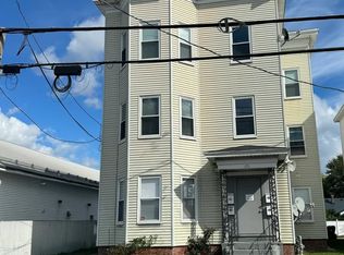 171 Union St #1F, Manchester, NH 03103