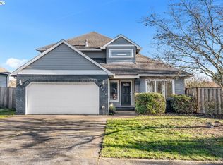 2000 N Nugget Ln, Newberg, OR 97132