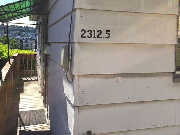 2nd image of 2312 1/2 Minor Ave E