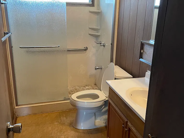 1448 Keeaumoku St — Photo 11