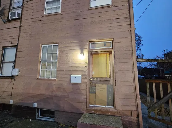 411 W King St, York, PA 17401