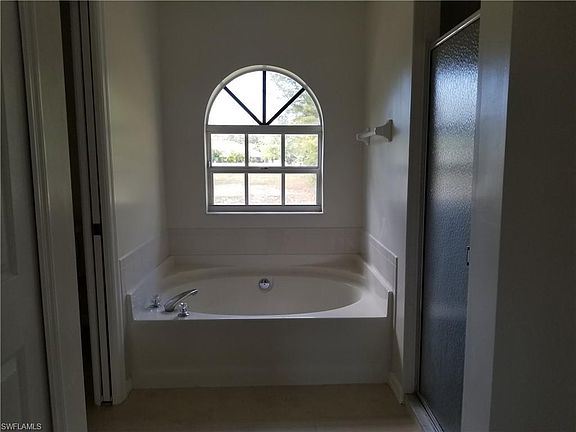 5th image of 1119 NW 26th Pl