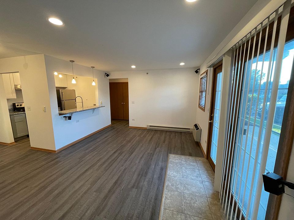 1st image of 431 Leah Ln #1