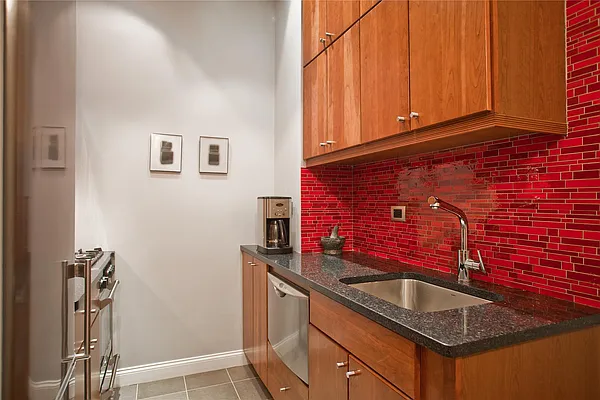 Sold by Douglas Elliman | media 14