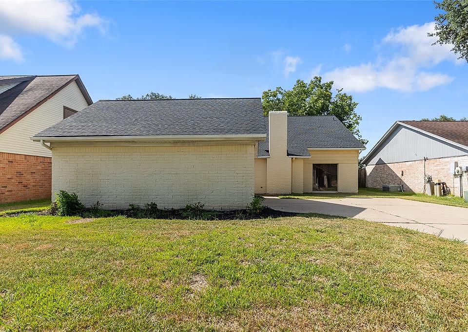 1st image of 2406 Stillmeadow Dr