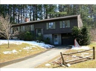 12 Thistle Ln, Amherst, MA 01002