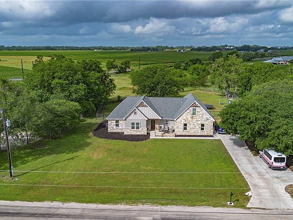 5th image of 140 Oak Springs Dr