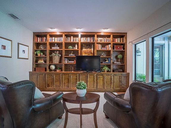 4th image of 4336 Palacio Way