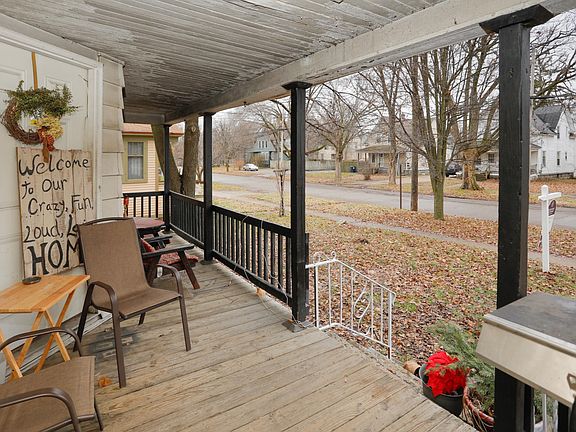 727 Egleston Ave-103