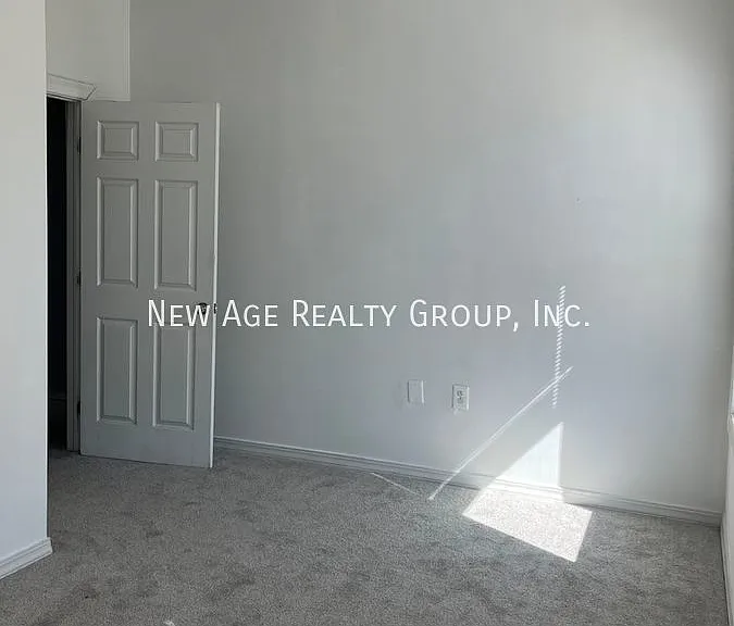 3111 Haverford Ave — Photo 16