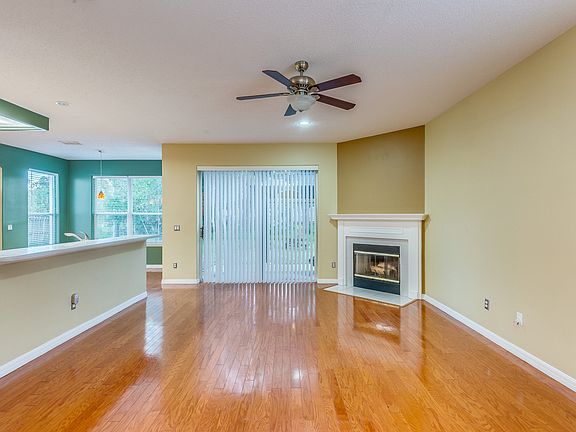 5th image of 1019 Landview Ct