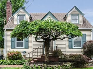 531 3rd St, East Northport, NY 11731