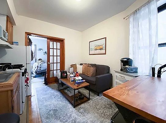 4th image of 34 1/2 Saint Marks Pl #10A