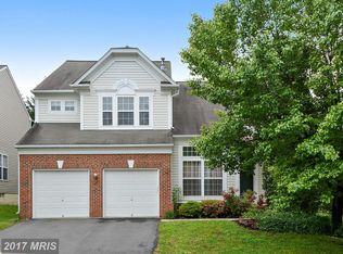 2440 Leyland Ridge Rd, Herndon, VA 20171
