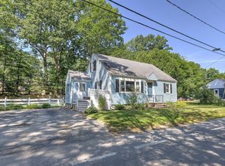 43 Bates St, Yarmouth, ME 04096