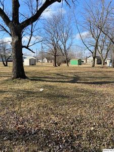 205 W Birch St, Shelbina, MO, 63468