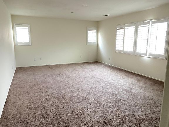 3rd image of 16953 Posey Pl