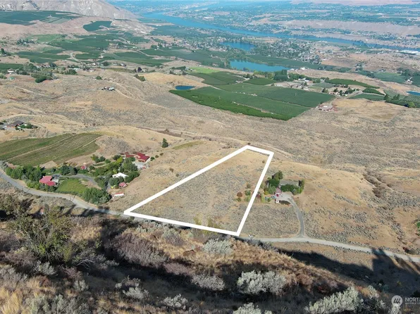 3456 Cathedral Rock Road, Malaga, WA 98828