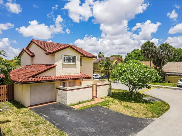 9627 SW 150th Pl, Miami, FL 33196