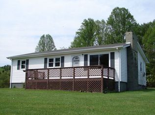 850 Stoney Battery Rd, Marion, VA 24354