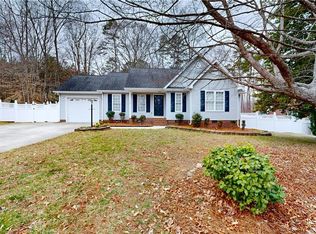 2342 Regency Dr, Randleman, NC 27317