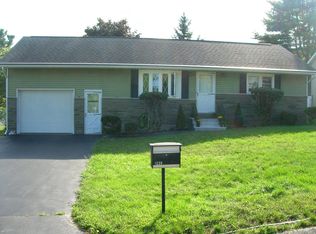 1226 Libby Ave, Schenectady, NY 12309